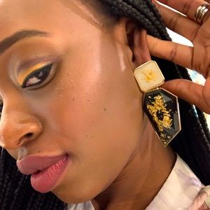 Gold and black Earrings